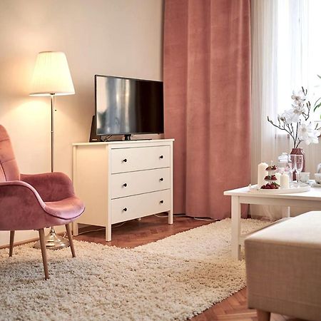 Apartament Pod Wierzba Olsztyn Srodmiescie Esterno foto