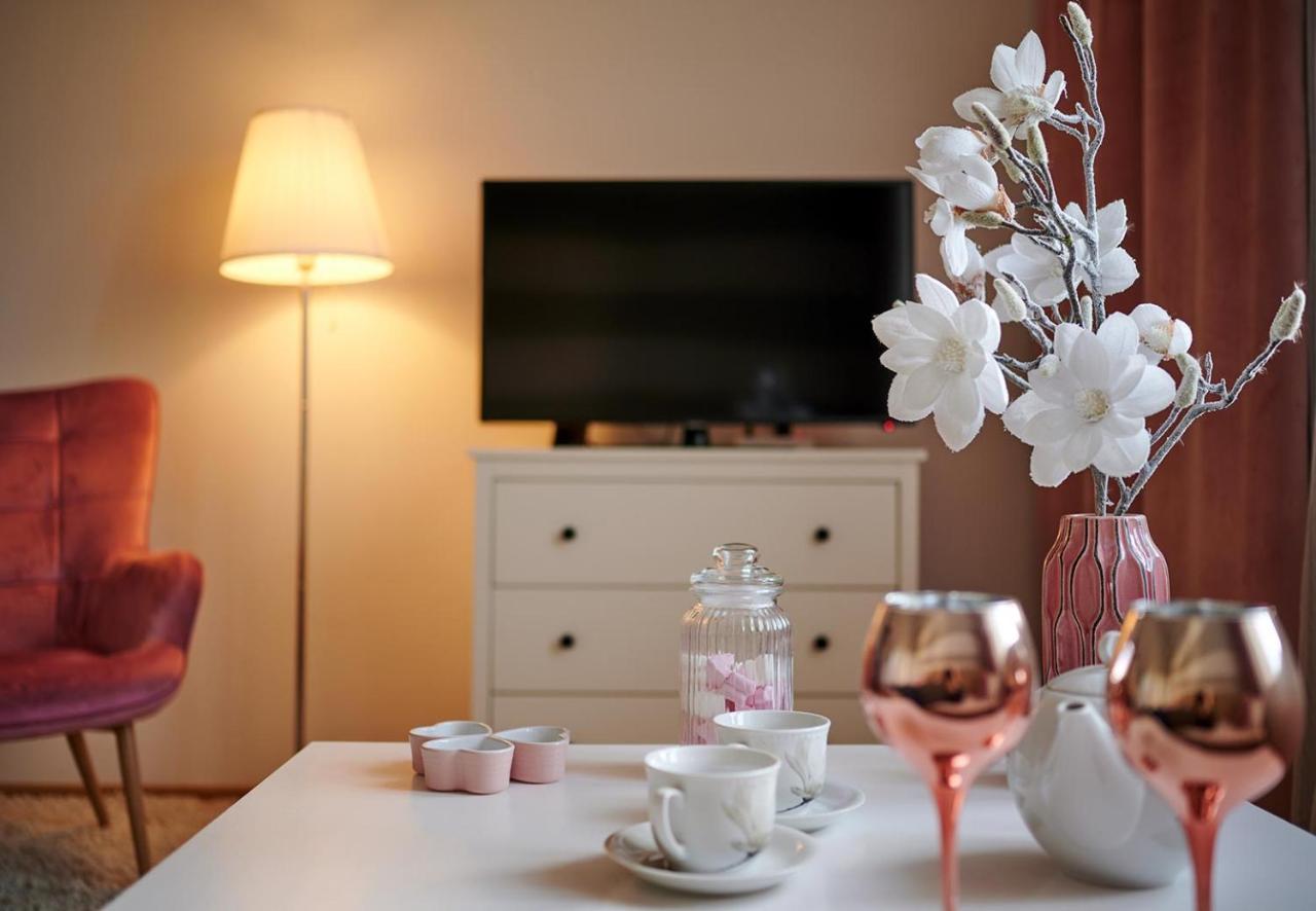 Apartament Pod Wierzba Olsztyn Srodmiescie Esterno foto